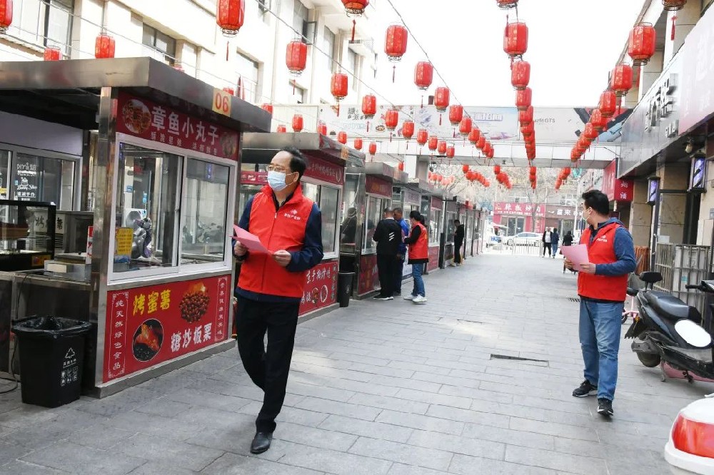 【精神文明建设】“小餐桌”带动“大文明”│郑投产业园公司开展文明餐桌宣传志愿服务活动